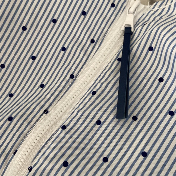 26W Lane Bryant Cotton Peplum Print Top with Asymmetrical Hem and Zipper Detail - Picture 11 of 17